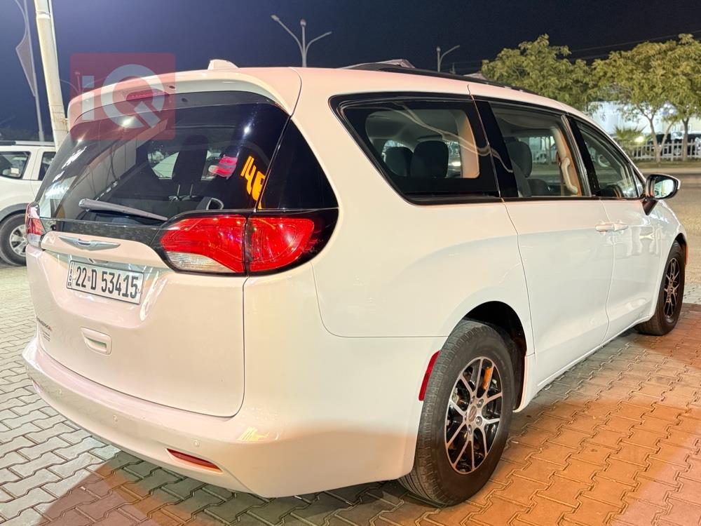 Chrysler Pacifica